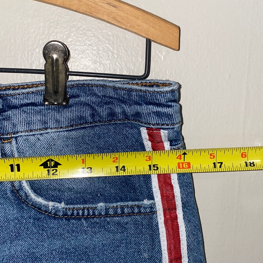 🎱Jean shorts with red & white detailed strip on side! - Picture 5 of 9